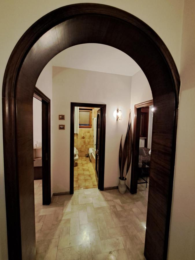 Casa Vacanza Pietro E Nina Лечче Экстерьер фото